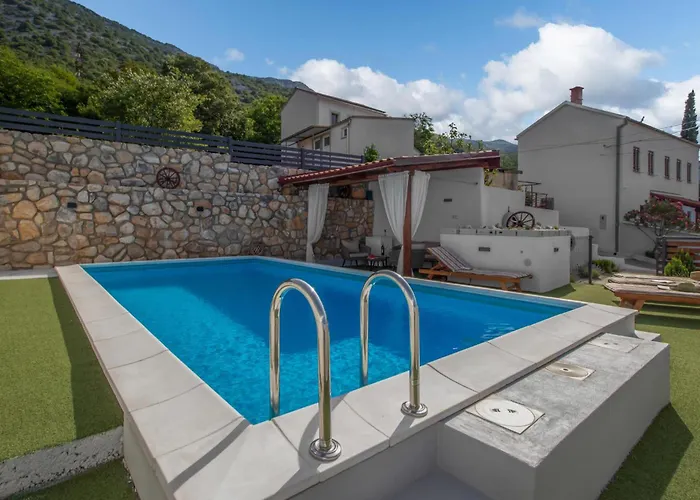 Gorgeous In With Kitchen Vikendica *