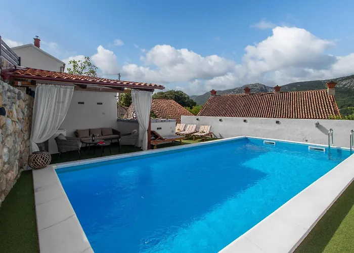 Gorgeous In With Kitchen Vikendica *