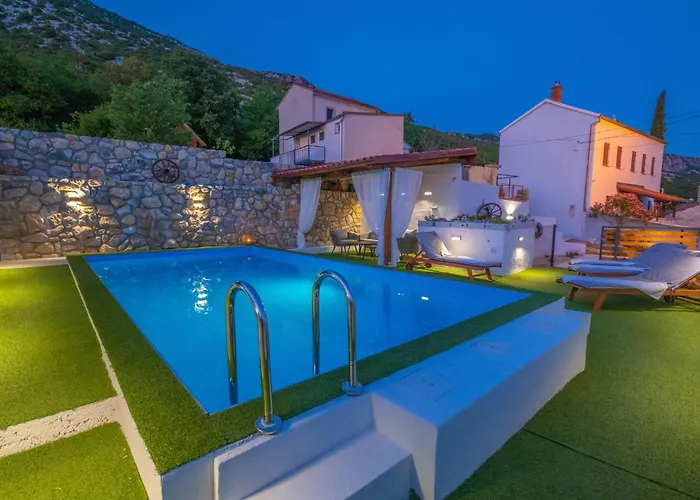 Gorgeous In With Kitchen Vikendica *