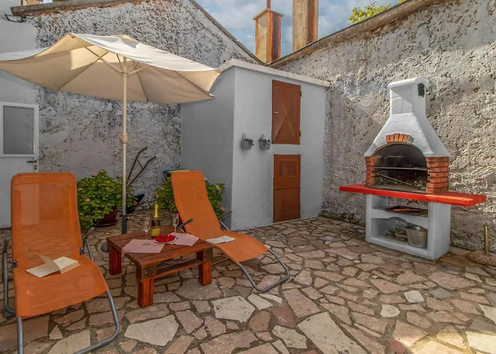 Gorgeous In With Kitchen Vikendica