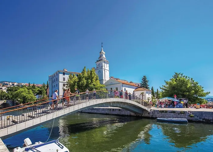 Gorgeous In With Kitchen *